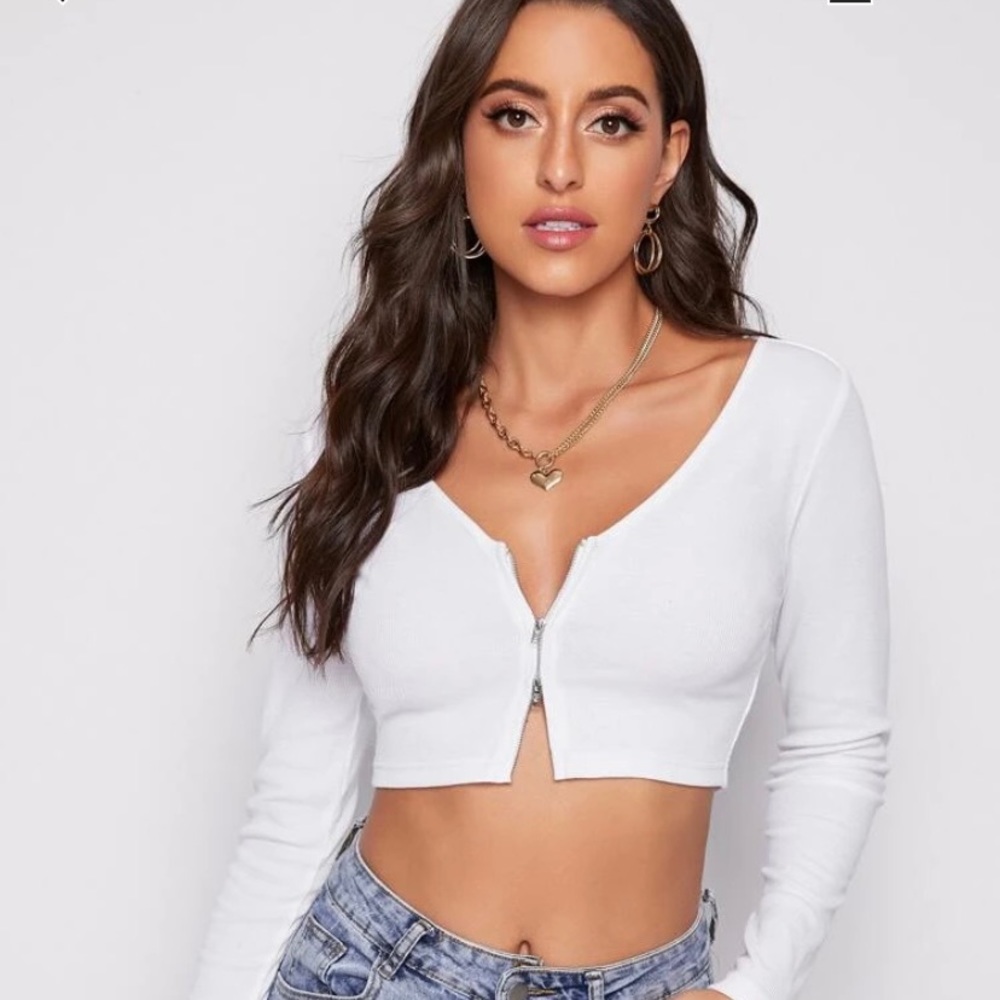 zip up top